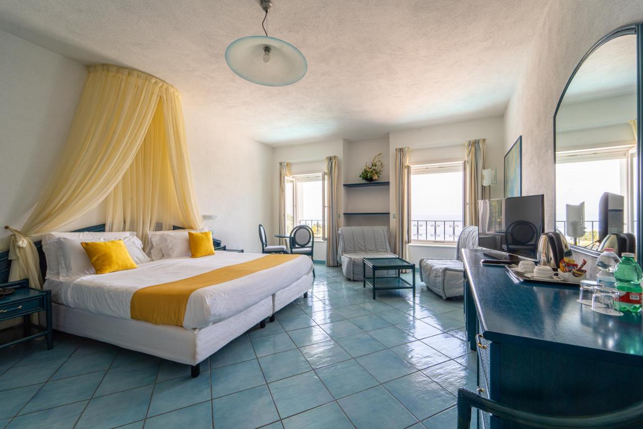 Borgo Romantica - Resort & Spa Sant'Angelo  Экстерьер фото